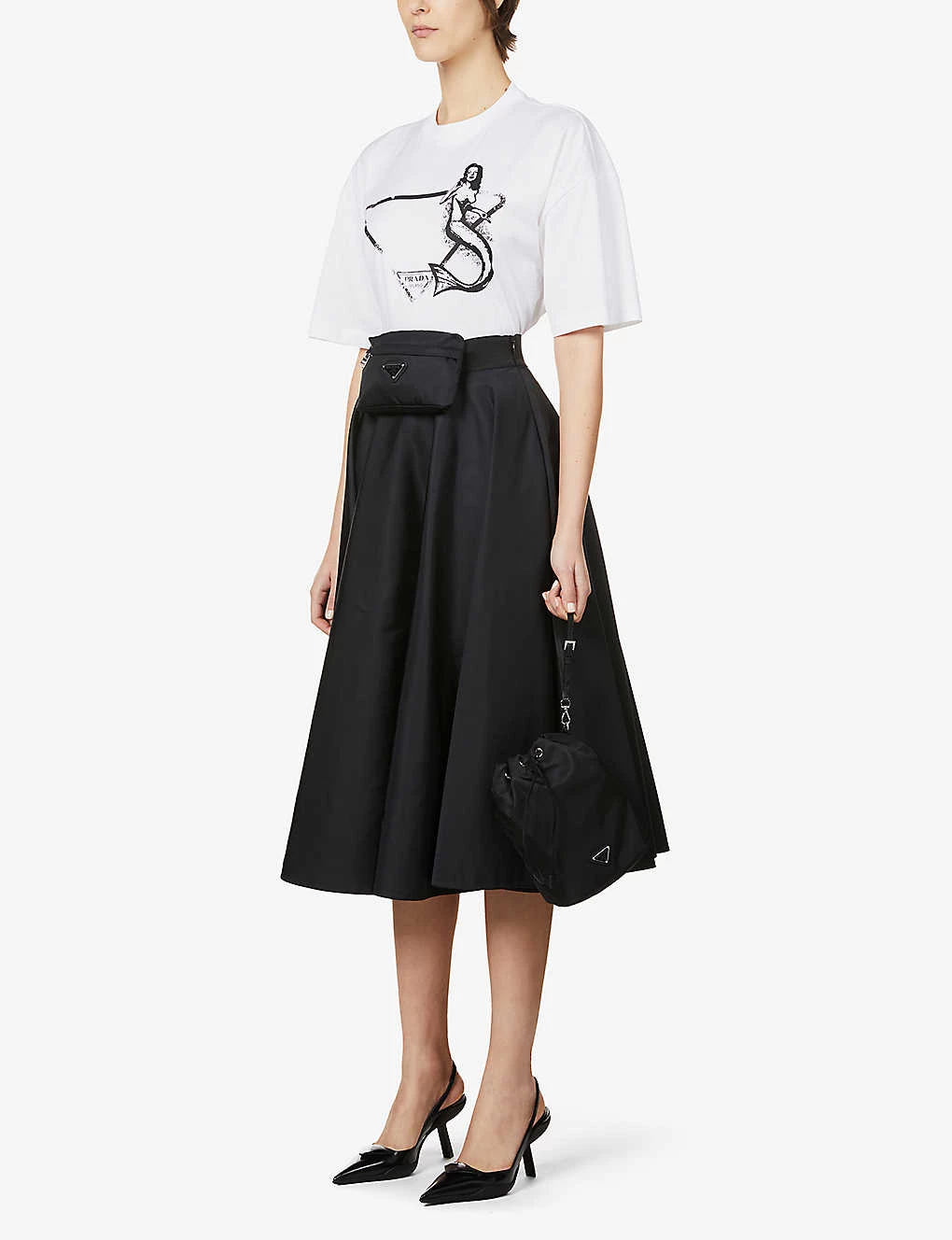 PRADA Brand-plaque Recycled-polyamide And Leather Pouch Bag For Womens Nero 4 PRADA Brand-plaque Recycled-polyamide And Leather Pouch Bag For Womens Nero - Image 2